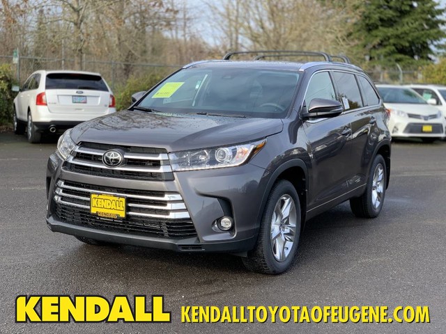 New 2019 Toyota Highlander Limited SUV in Eugene T